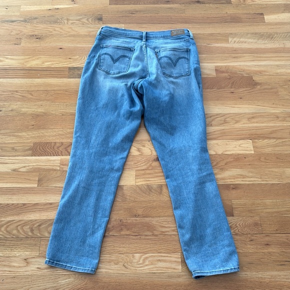 Levi Jeans - Picture 3 of 4